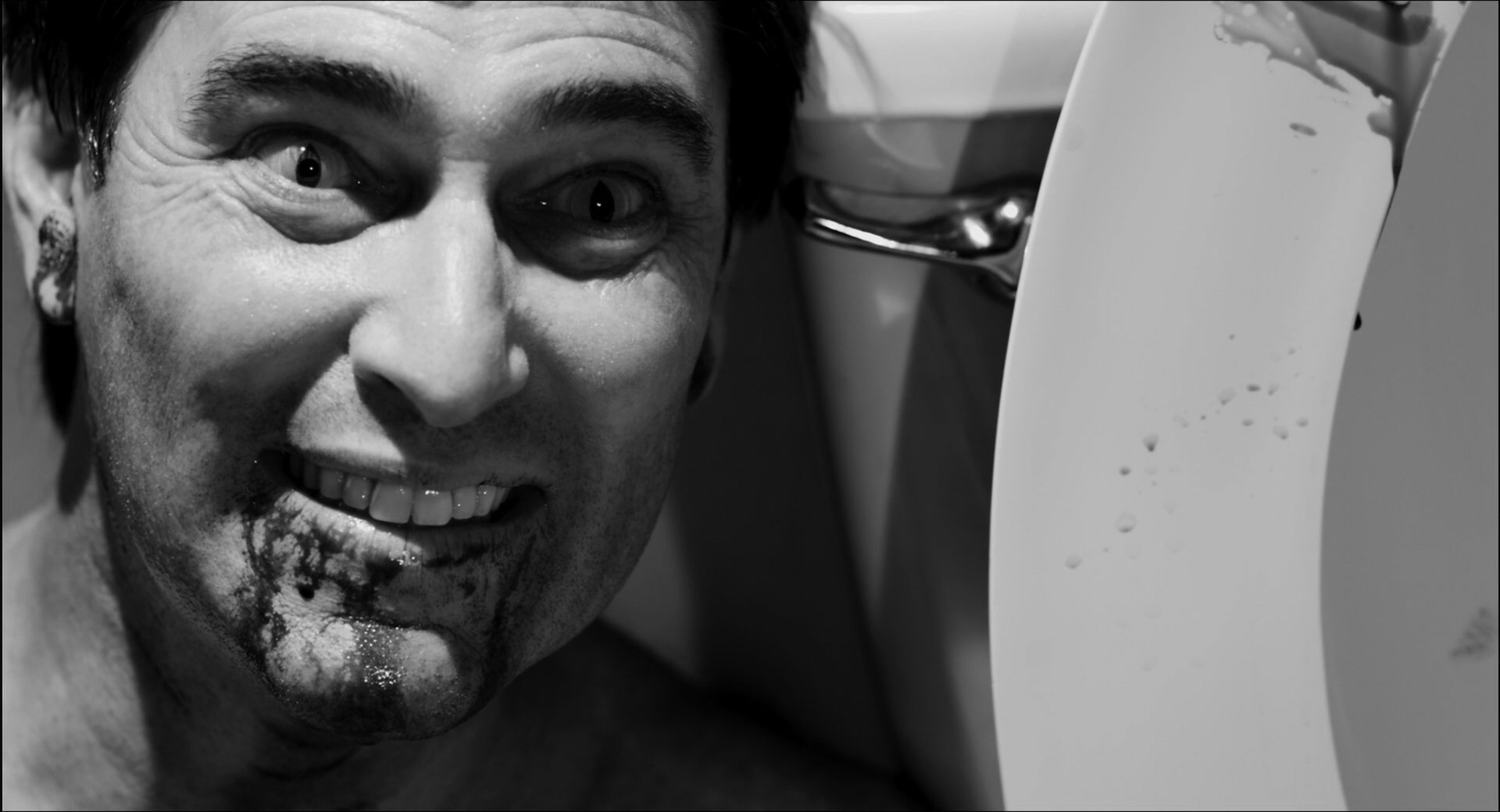 دانلود فیلم Escape from Tomorrow 2013