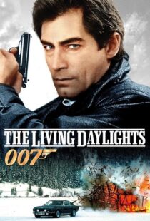 دانلود فیلم The Living Daylights 198745336-1856413834