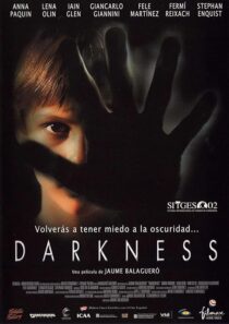 دانلود فیلم Darkness 2002387878-678609005