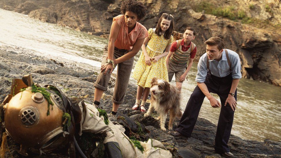 دانلود سریال The Famous Five