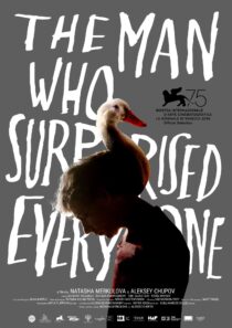دانلود فیلم The Man Who Surprised Everyone 2018406621-459151290