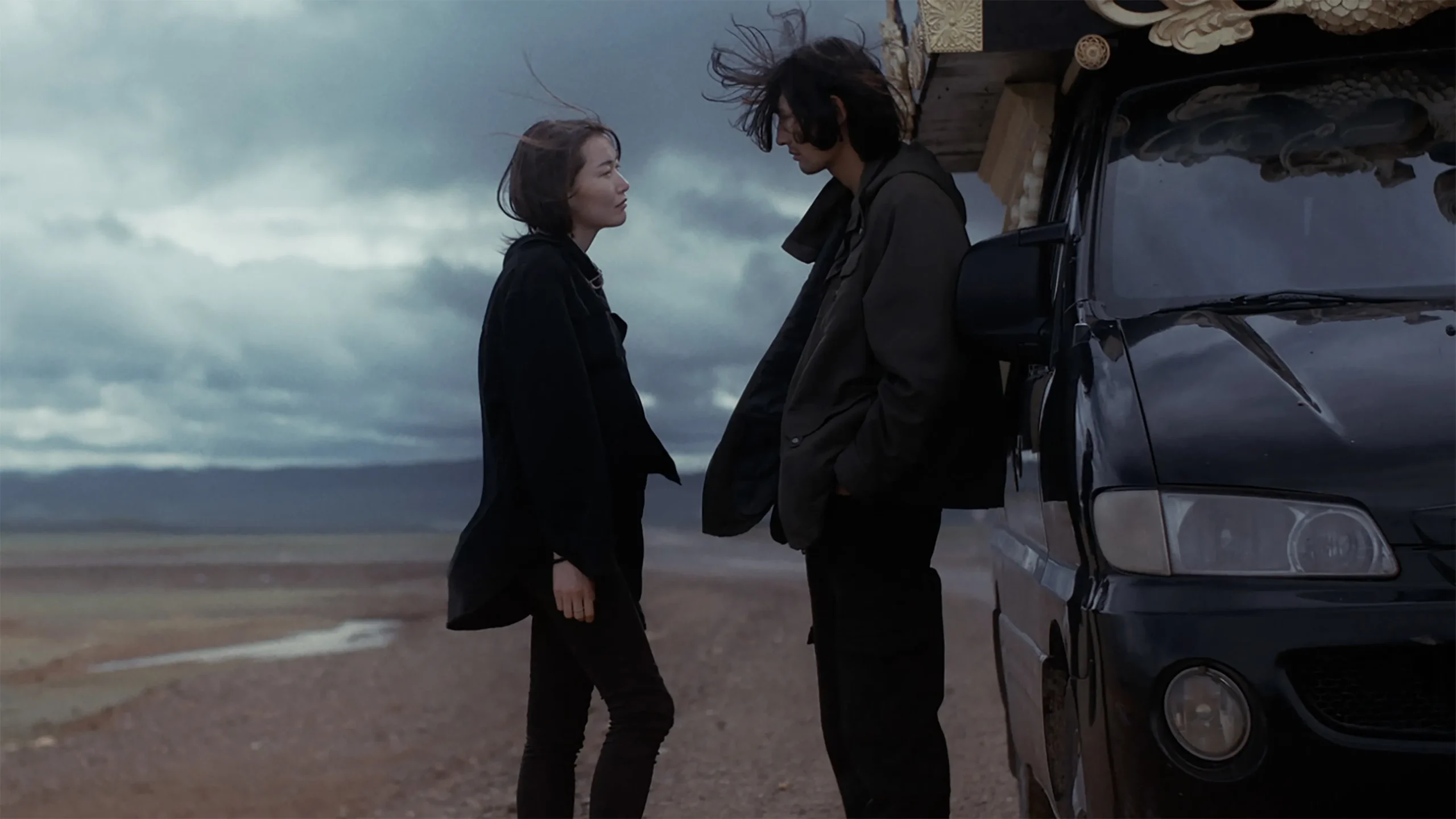 دانلود فیلم Silent City Driver (Chimeegüi khotyn jolooch) 2024