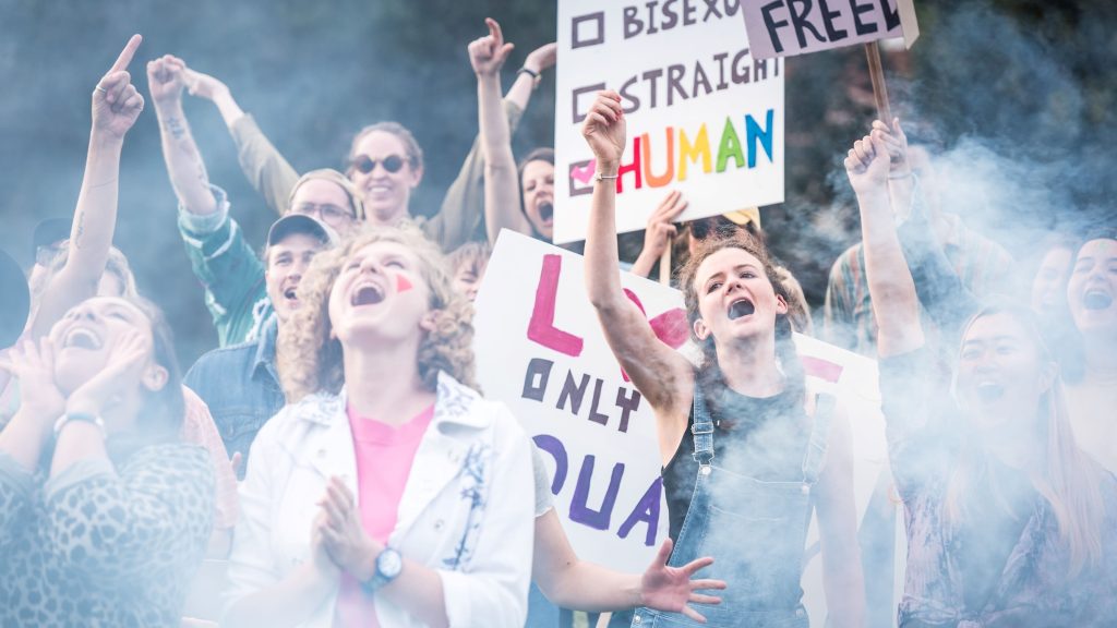 دانلود فیلم Ellie & Abbie (& Ellie’s Dead Aunt) 2020