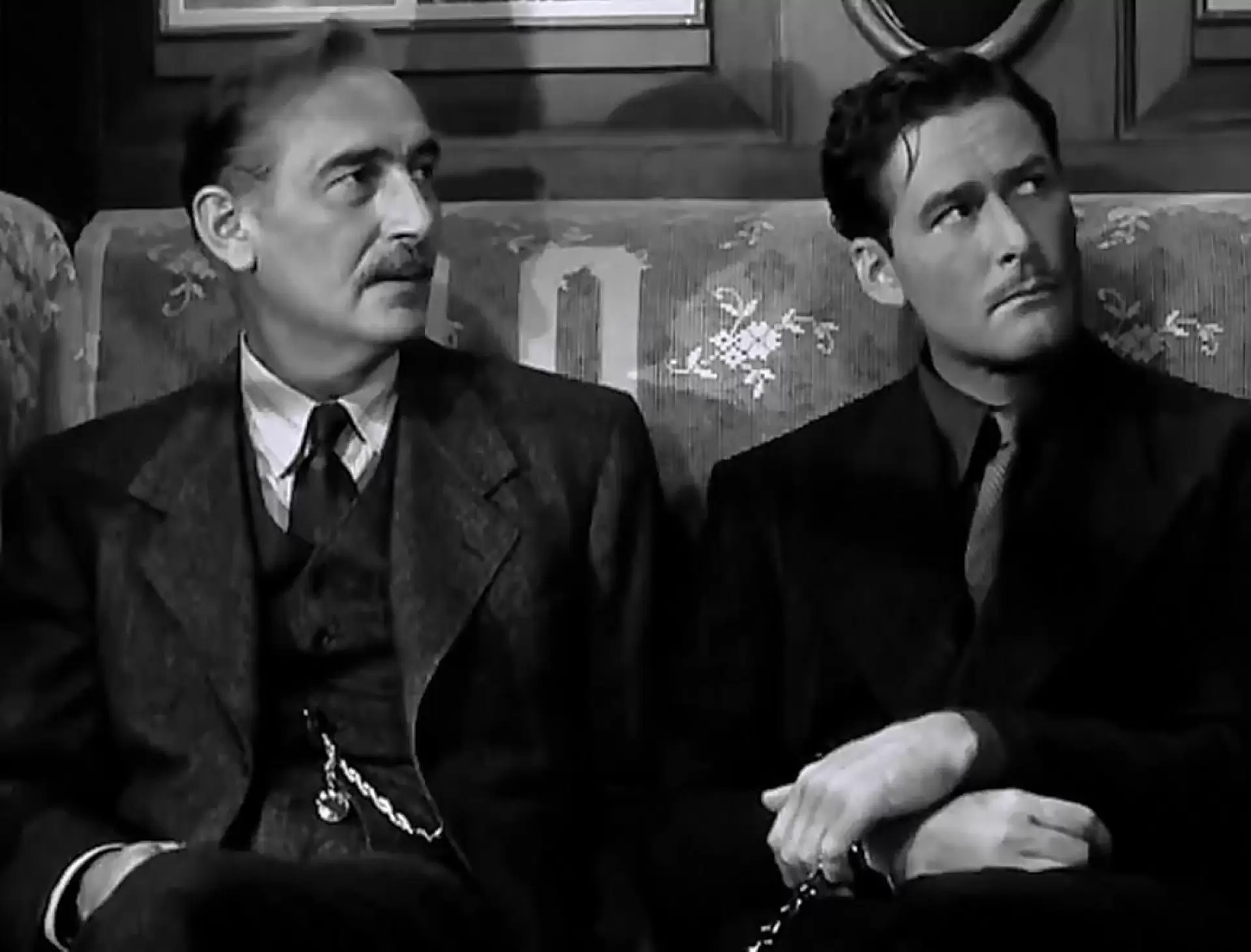 دانلود فیلم Uncertain Glory 1944