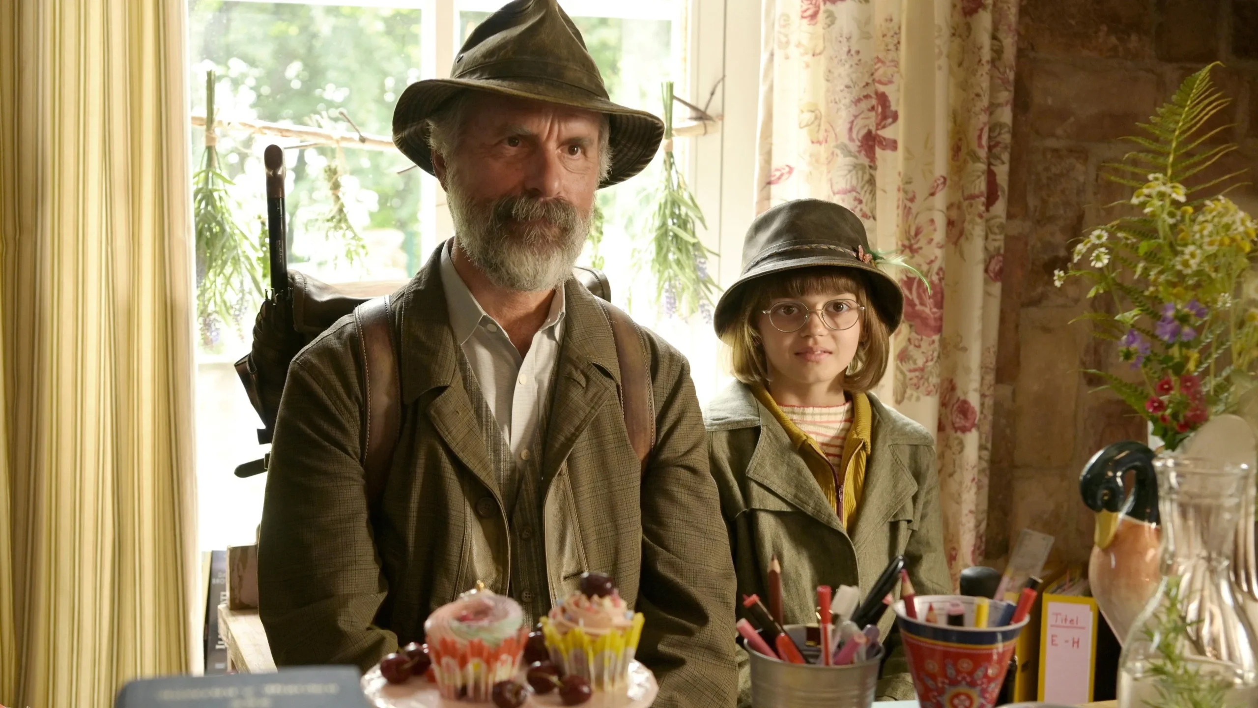 دانلود فیلم Der Buchspazierer (The Door-to-Door Bookstore) 2024