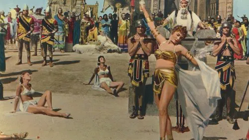 دانلود فیلم The Queen of Babylon 1954