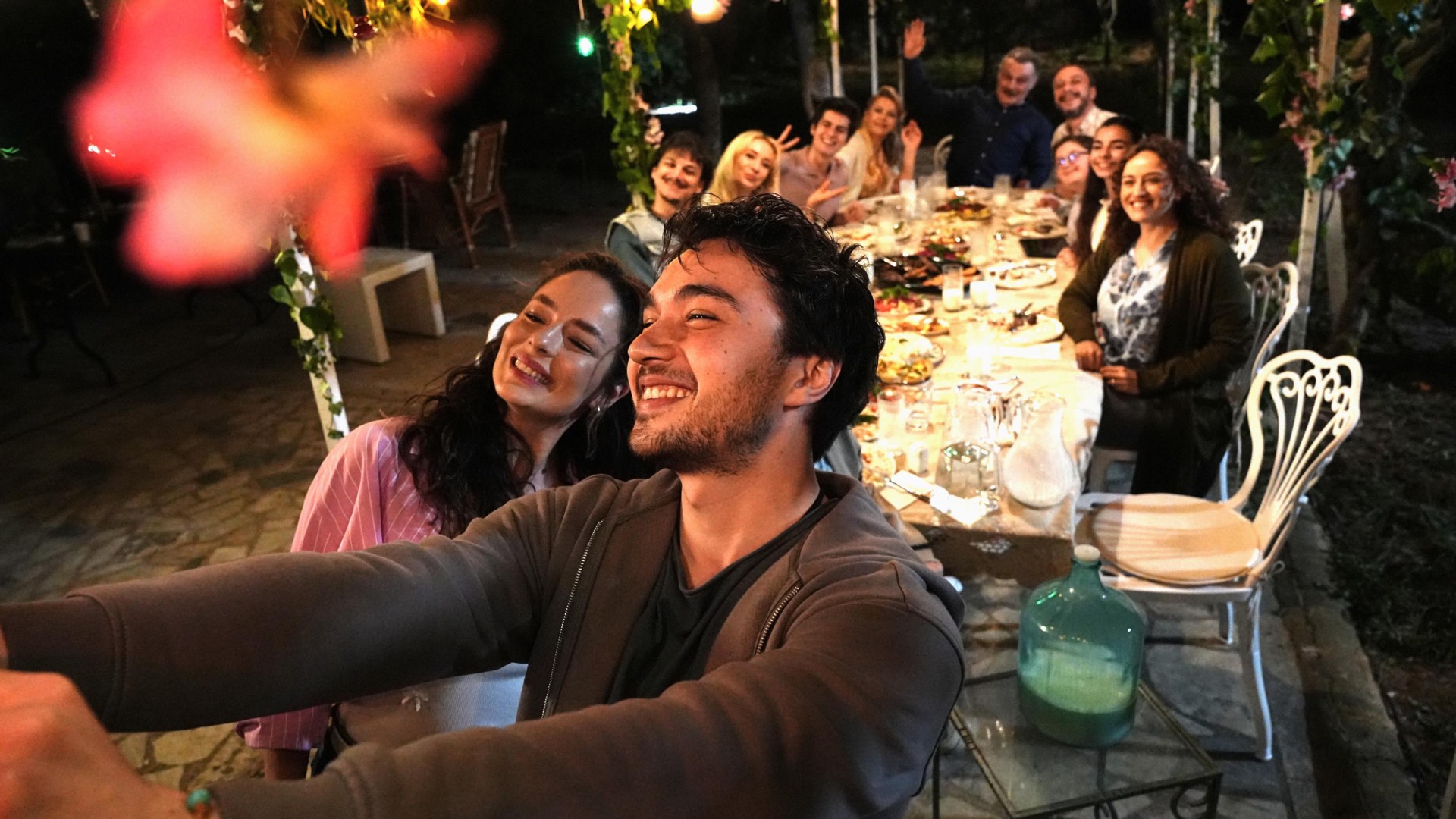 دانلود سریال Aile Saadeti