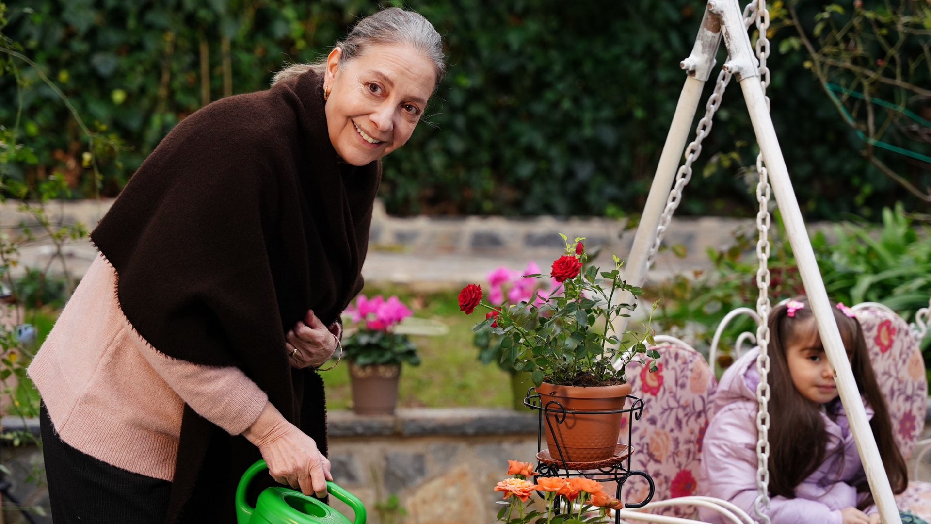 دانلود سریال Kardelenler