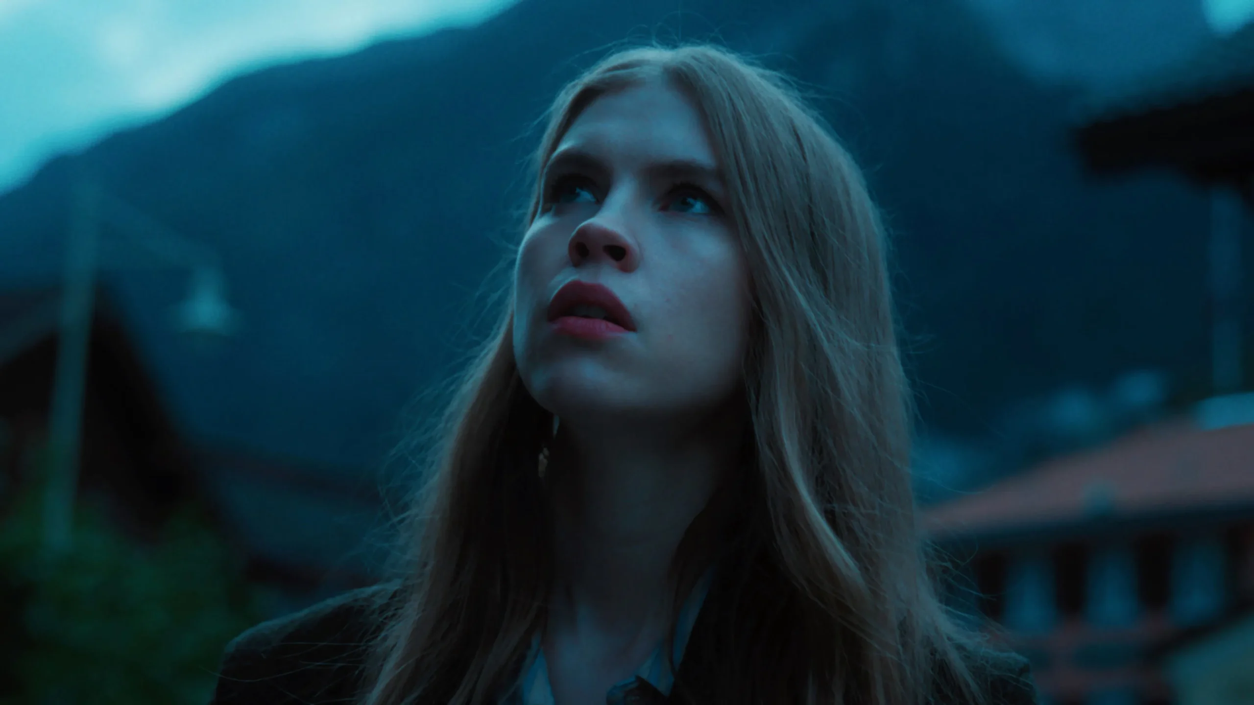 دانلود فیلم Sew Torn 2024