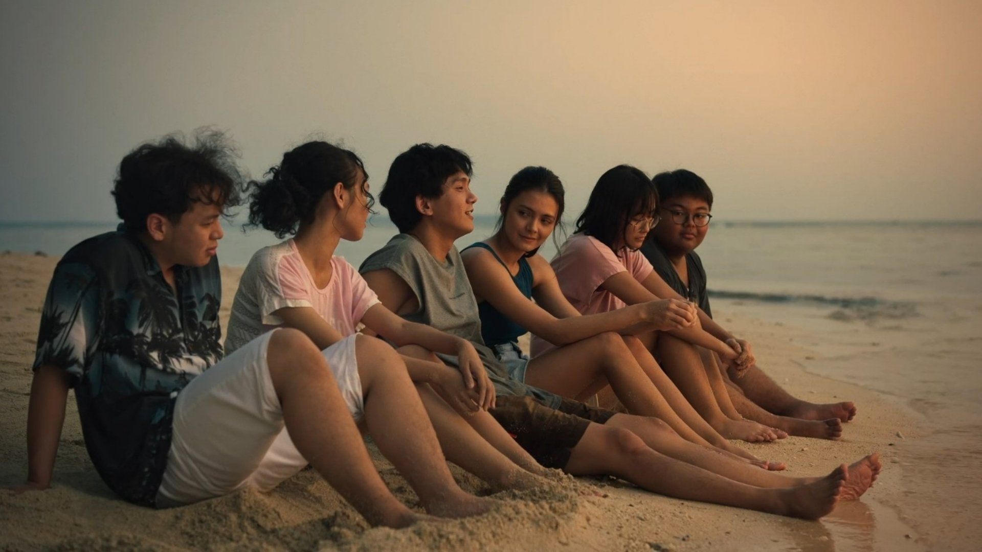 دانلود فیلم A Brother and 7 Siblings 2024