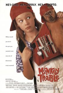 دانلود فیلم Monkey Trouble 1994439841-2040432166