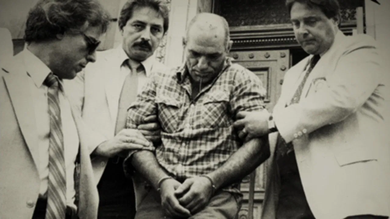 دانلود مستند Cropsey 2009