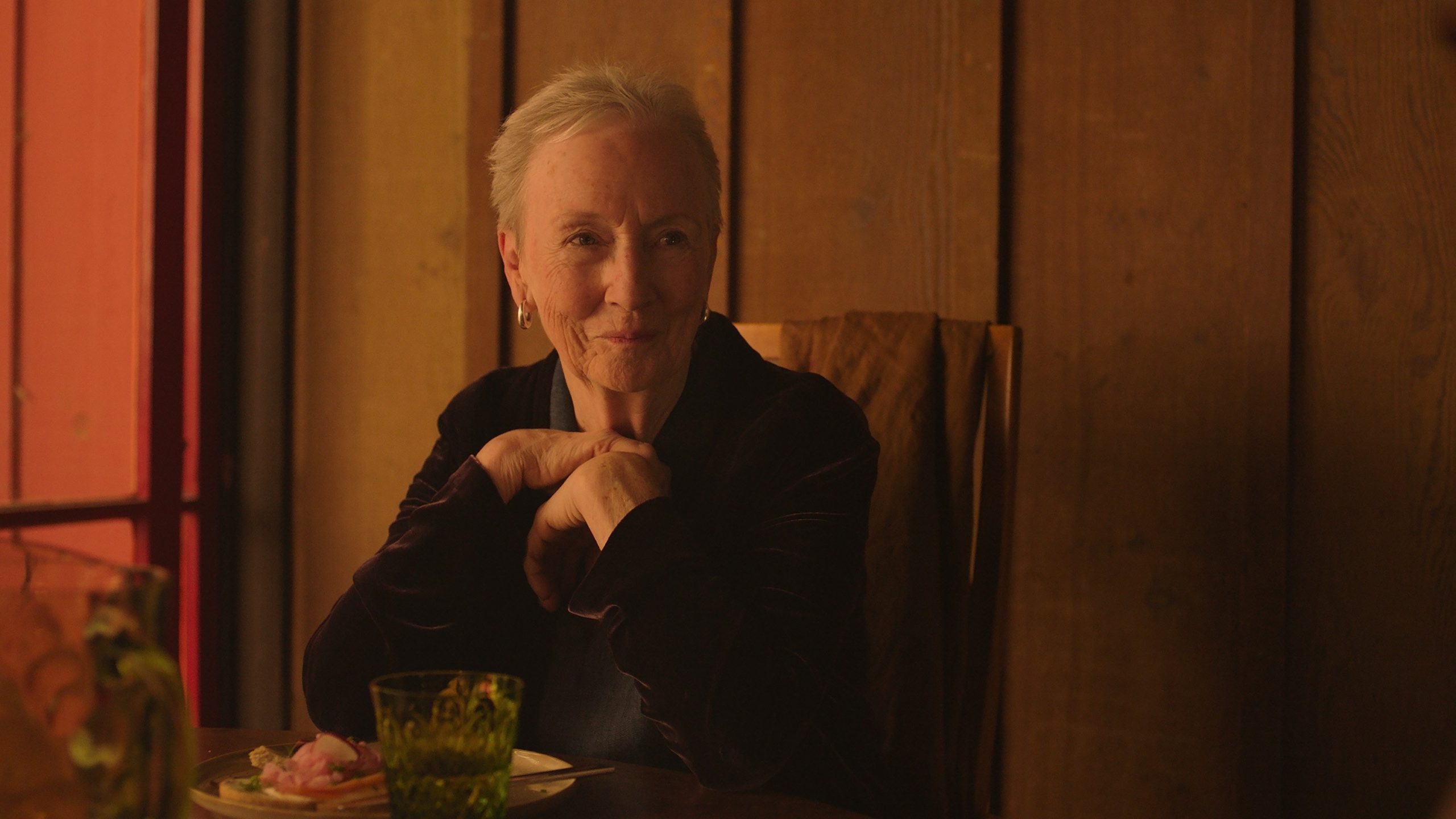 دانلود فیلم Familiar Touch 2024