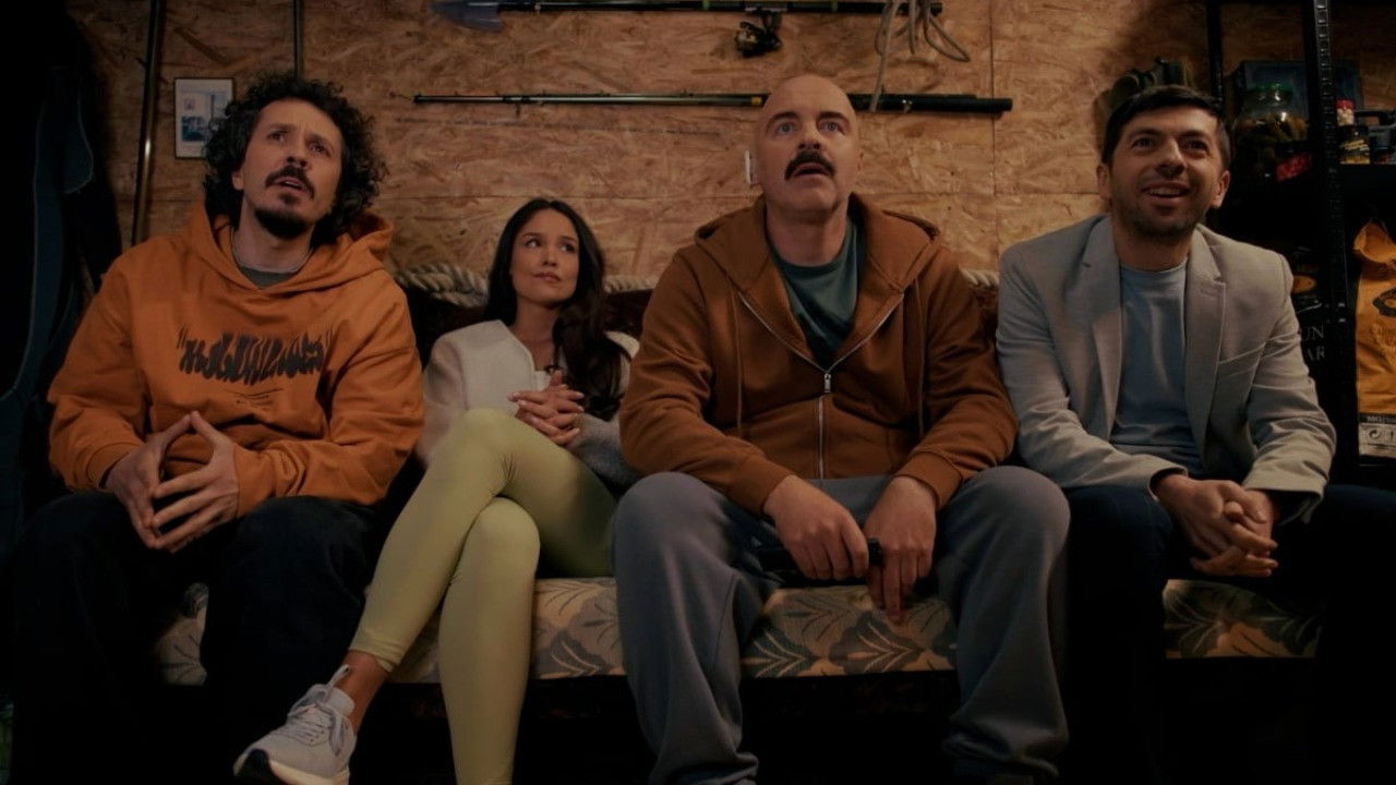 دانلود فیلم Vecina 2025